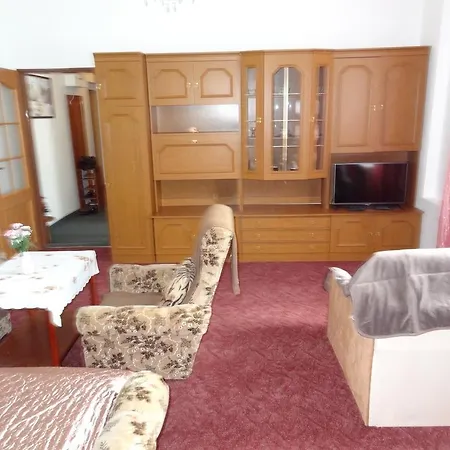 Apartman U Olgy マリアーンスケー・ラーズニェ